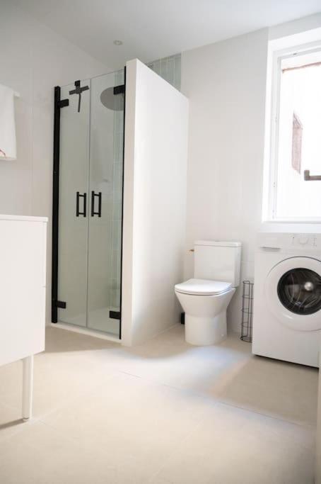 Lou Cabanot - Appartement Lumineux 3 Chambres - Parking Gratuit ベジエ エクステリア 写真