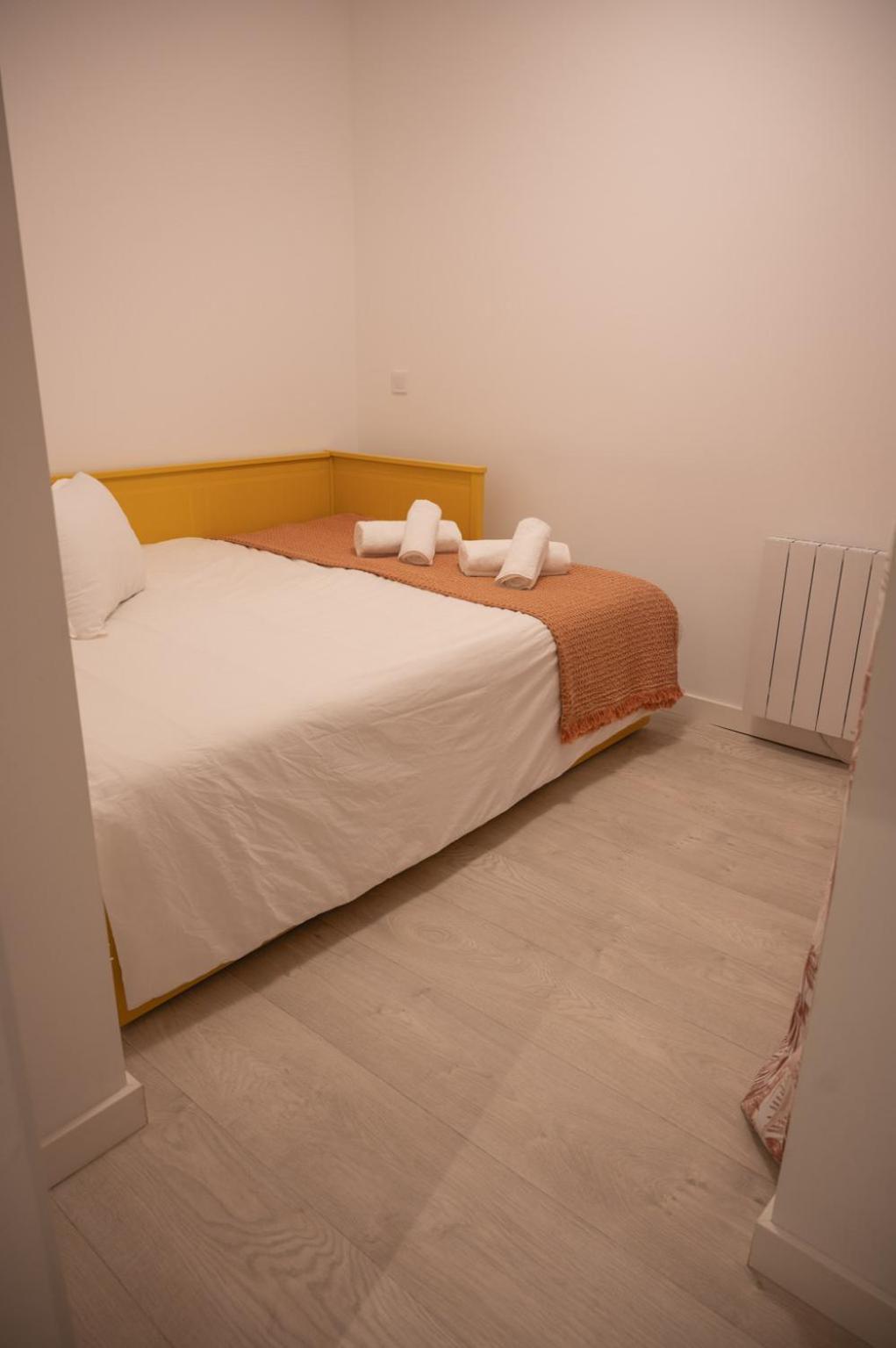 Lou Cabanot - Appartement Lumineux 3 Chambres - Parking Gratuit ベジエ エクステリア 写真