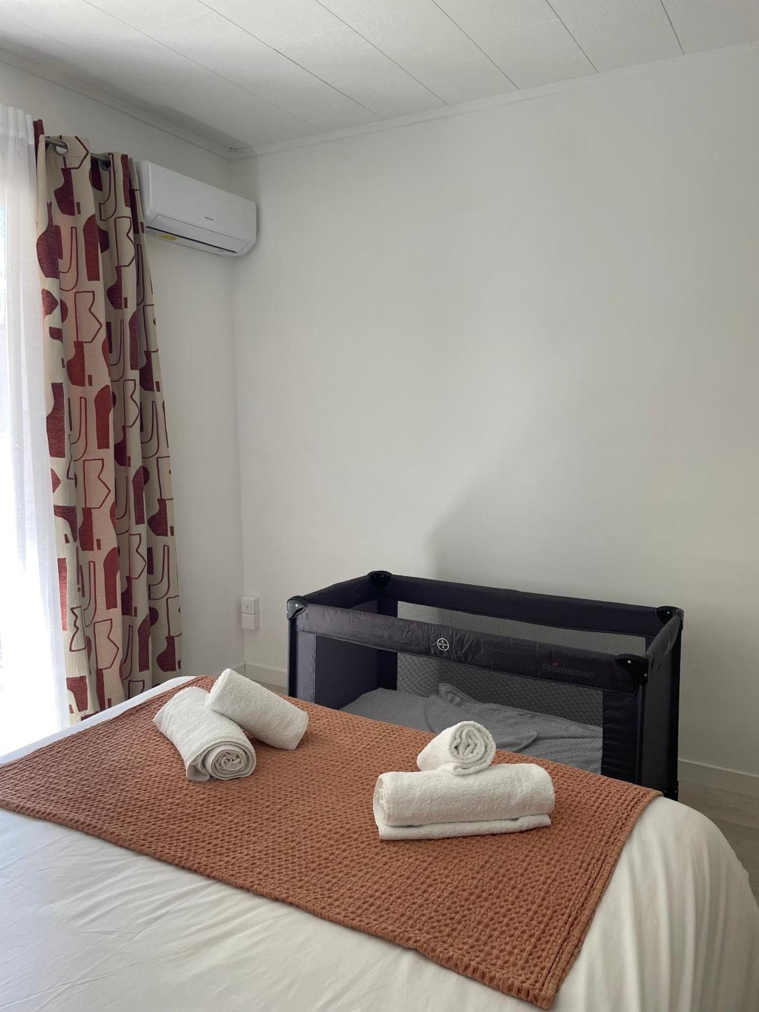 Lou Cabanot - Appartement Lumineux 3 Chambres - Parking Gratuit ベジエ エクステリア 写真