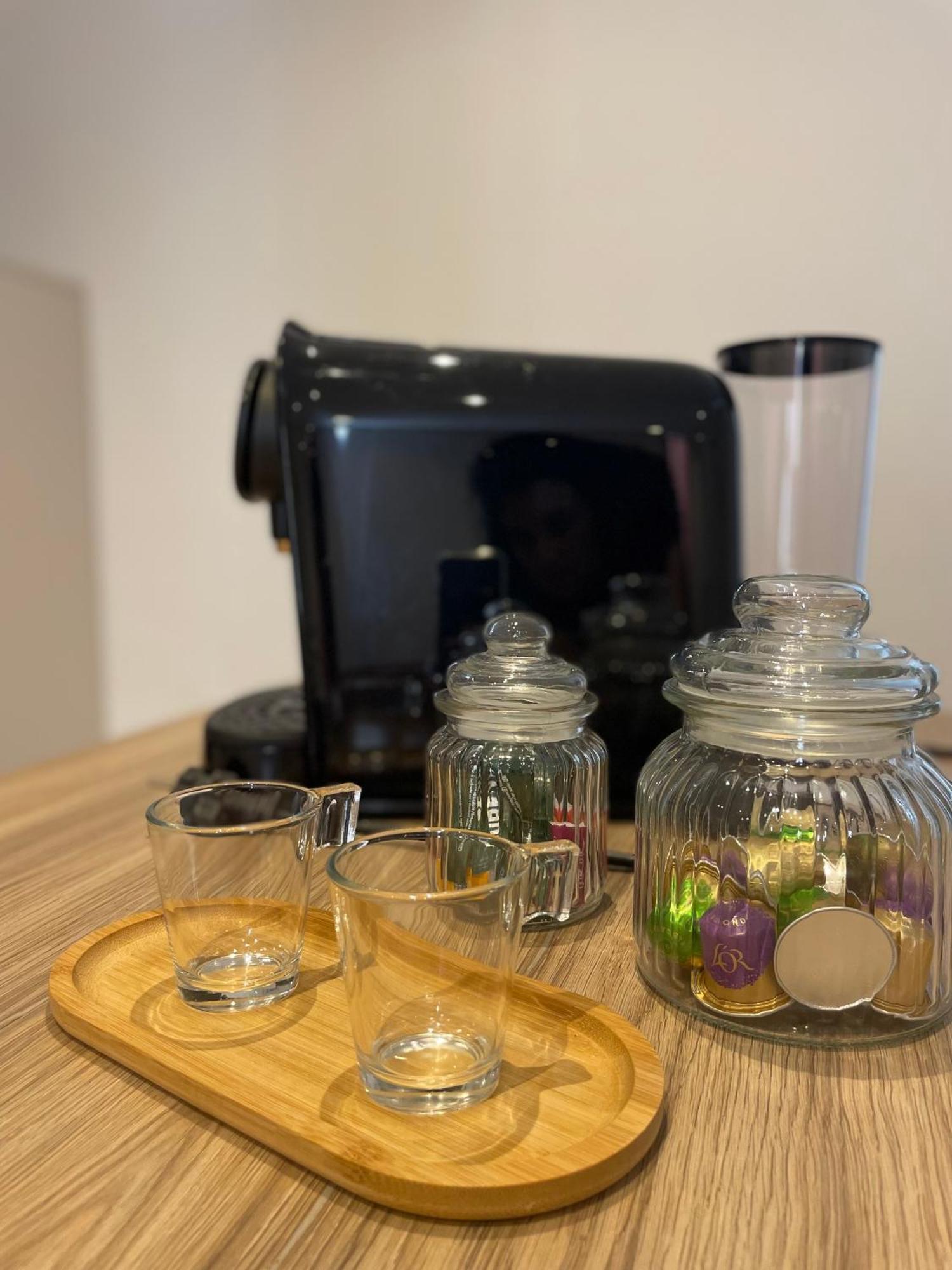 Lou Cabanot - Appartement Lumineux 3 Chambres - Parking Gratuit ベジエ エクステリア 写真
