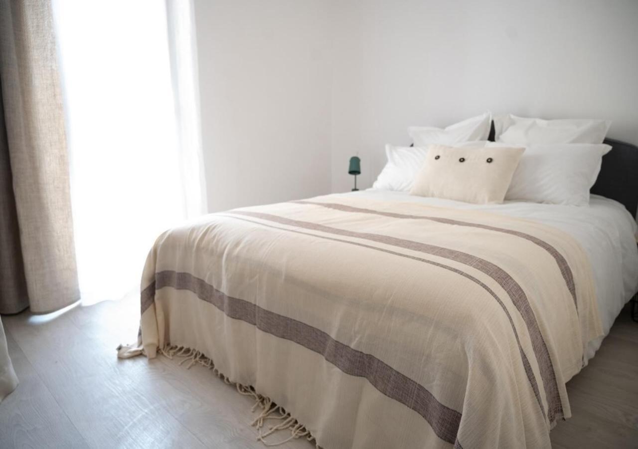 Lou Cabanot - Appartement Lumineux 3 Chambres - Parking Gratuit ベジエ エクステリア 写真